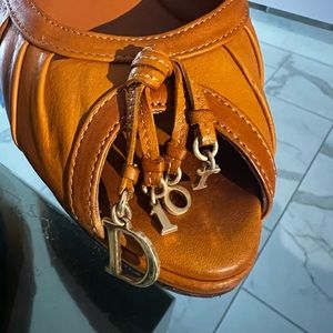 Christian Dior Burnt Orange heels. Size 37.5